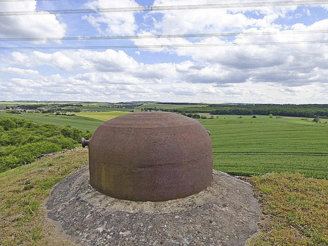 Ligne Maginot - BOVENBERG - BCA2 - (Casemate d'artillerie) - Cloche GFM