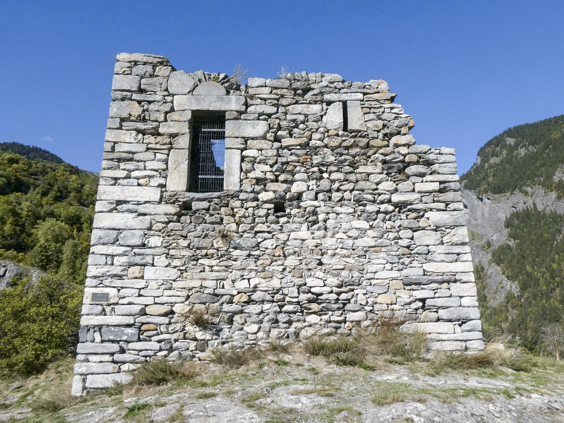 Ligne Maginot - TOUR DU CHATELARD - (Blockhaus pour arme infanterie) - La tour du Chatelard - ELLENA Daniel - CUNY Philippe