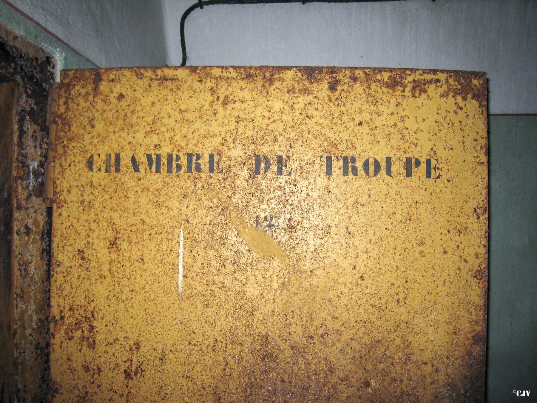 Ligne Maginot - ROTHERBERG - X30 (QUARTIER FREISTROFF - II/162°RIF) - (Abri) - 