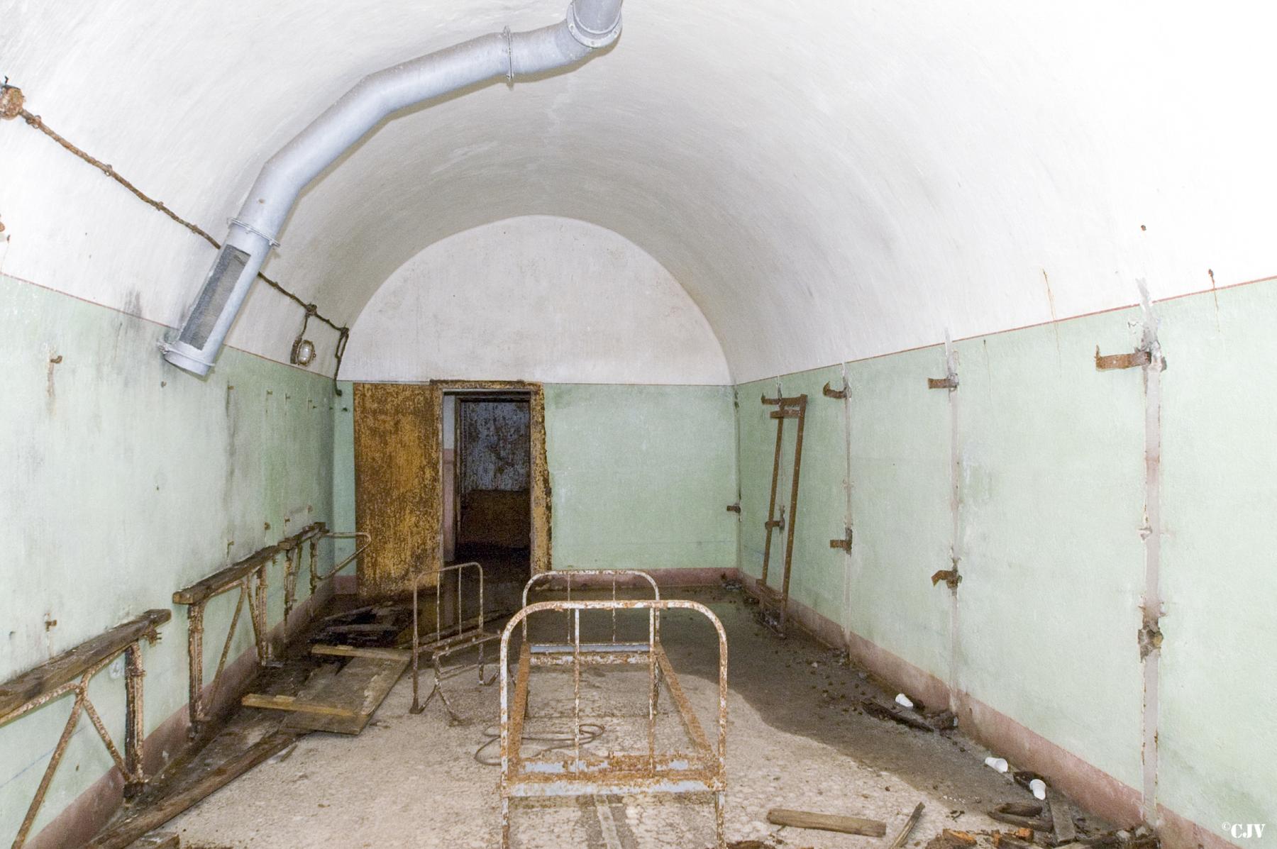 Ligne Maginot - ROTHERBERG - X30 (QUARTIER FREISTROFF - II/162°RIF) - (Abri) - 