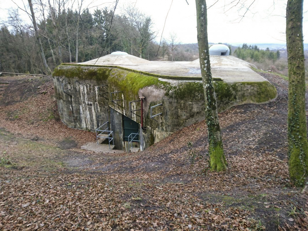 Ligne Maginot - CHENES BRULES - O4 - (Observatoire d'artillerie) - Façade de l'observatoire