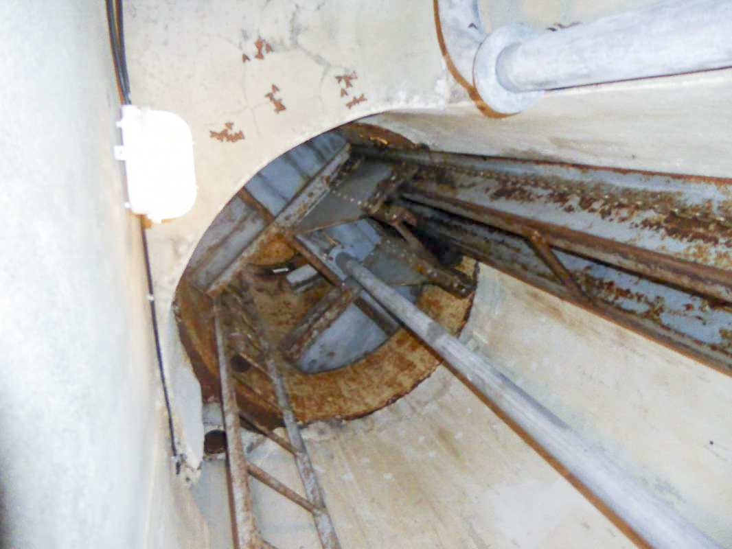 Ligne Maginot - CHENES BRULES - O4 - (Observatoire d'artillerie) - La cloche GFM