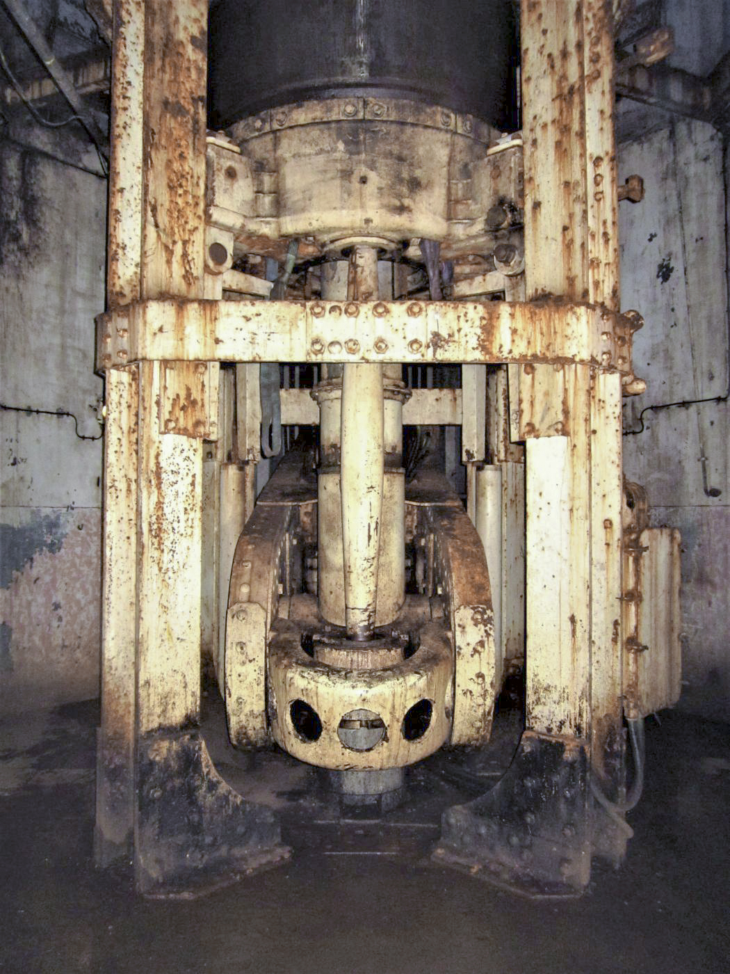 Ligne Maginot - MICHELSBERG - A22 - (Ouvrage d'artillerie) - Bloc 5
Etage inférieur de la tourelle  - Gregory Fuchs