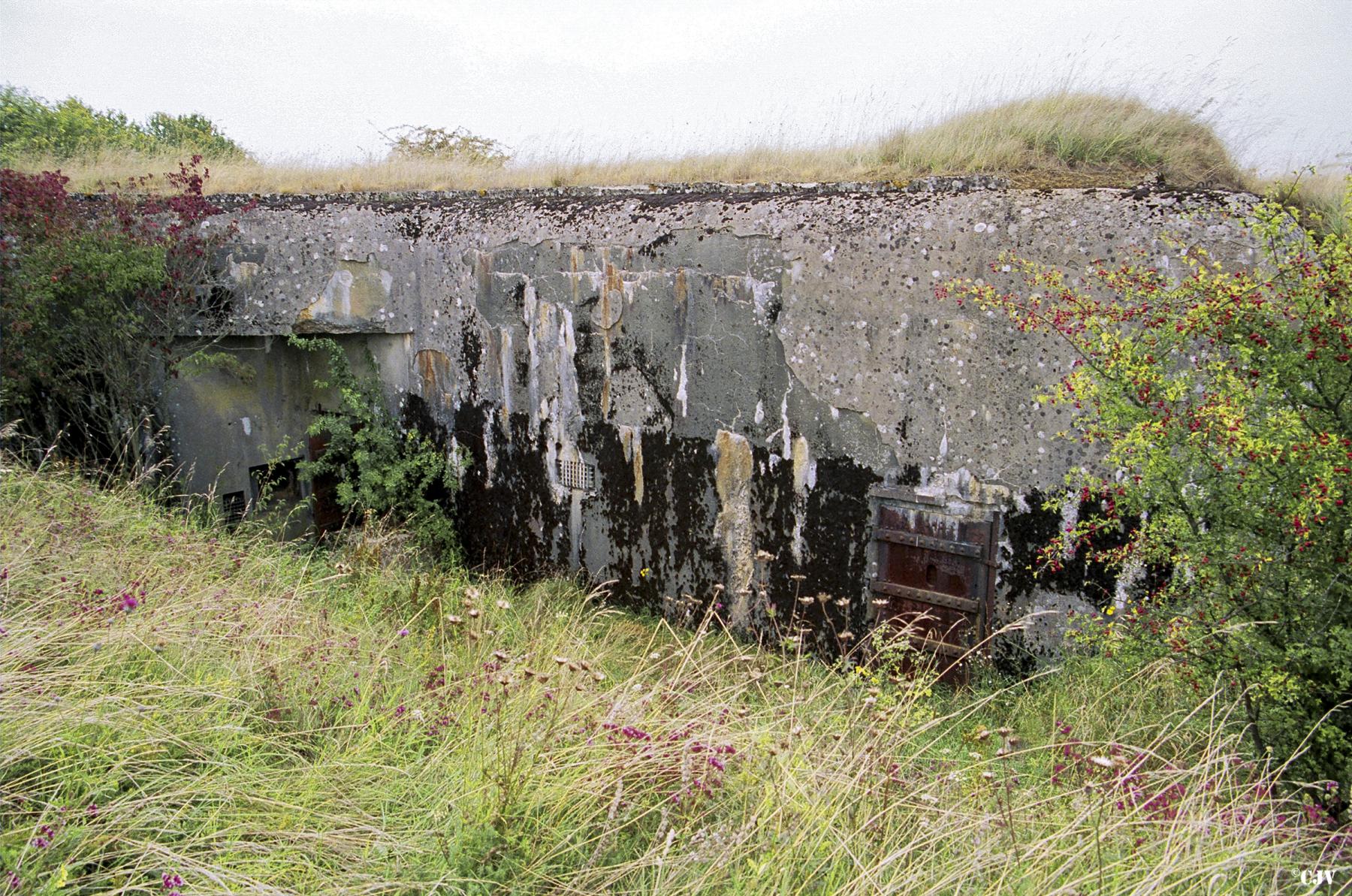 Ligne Maginot - ROUTE D'OTTANGE CENTRE - C30 - (Casemate d'infanterie - Simple) -  - Lia VERMEULEN