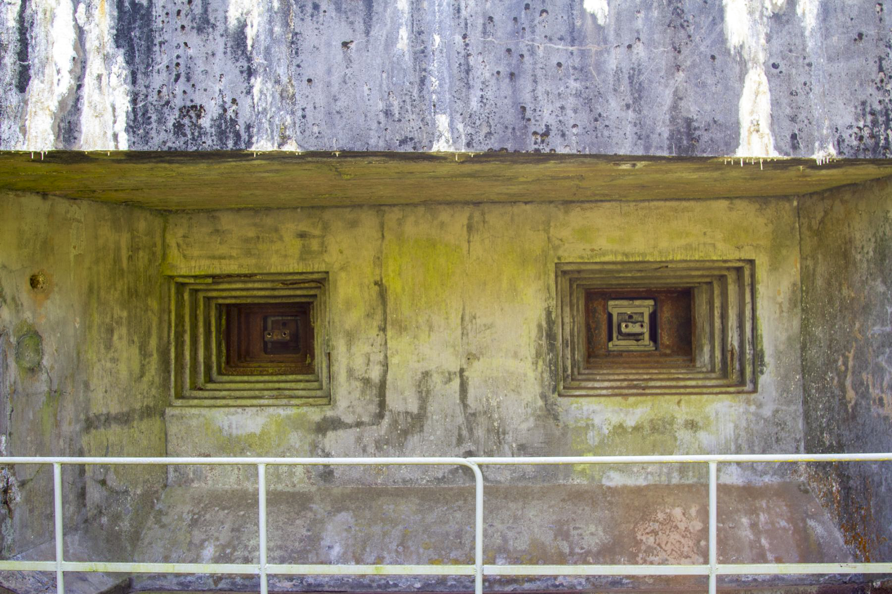 Ligne Maginot - BOUSSE - A24 - (Ouvrage d'infanterie) - Bloc 3
Les créneaux JM - Michel Teiten