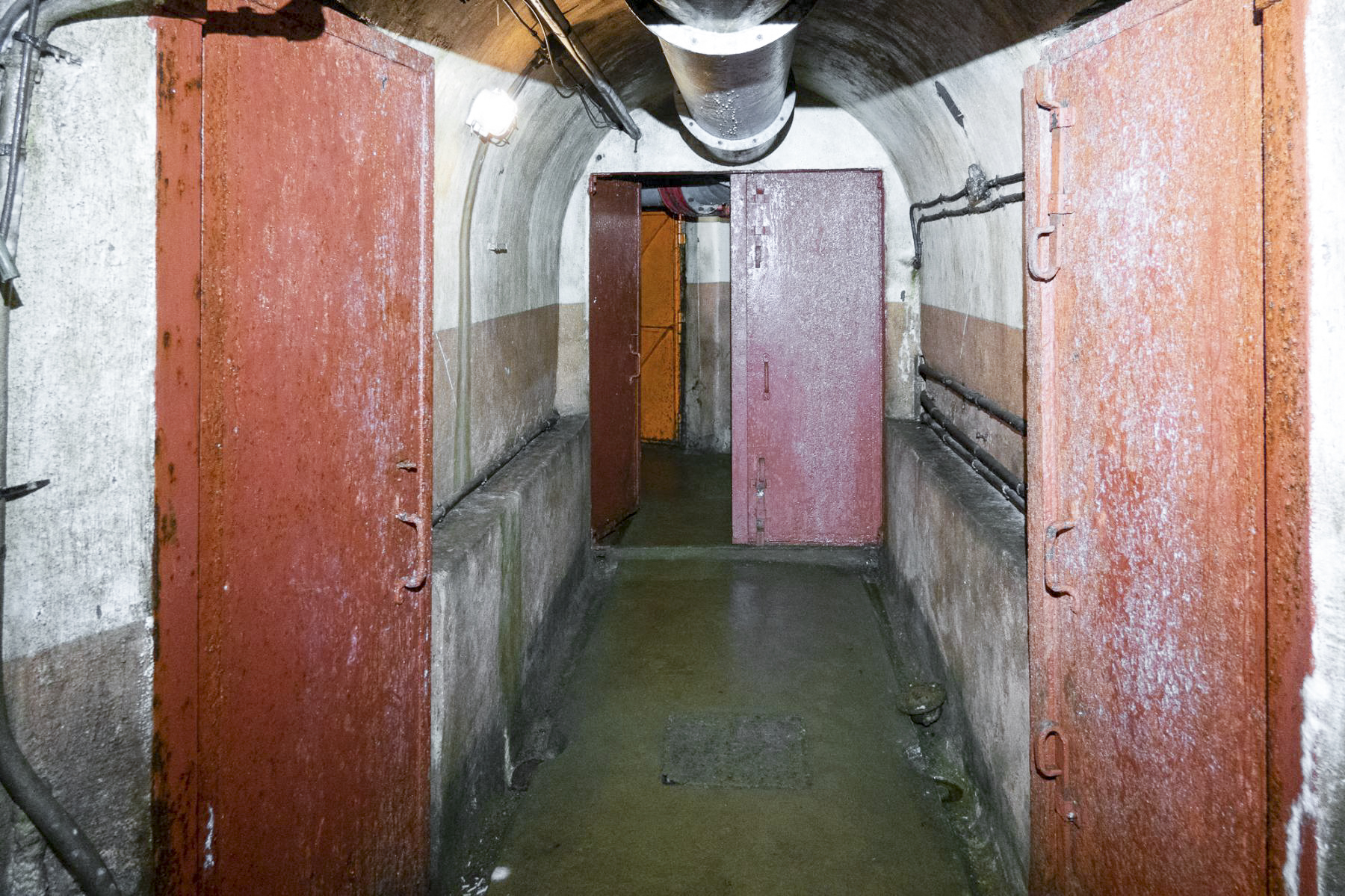 Ligne Maginot - BOUSSE - A24 - (Ouvrage d'infanterie) - Bloc 3
Entrée du bloc  - Michel Teiten