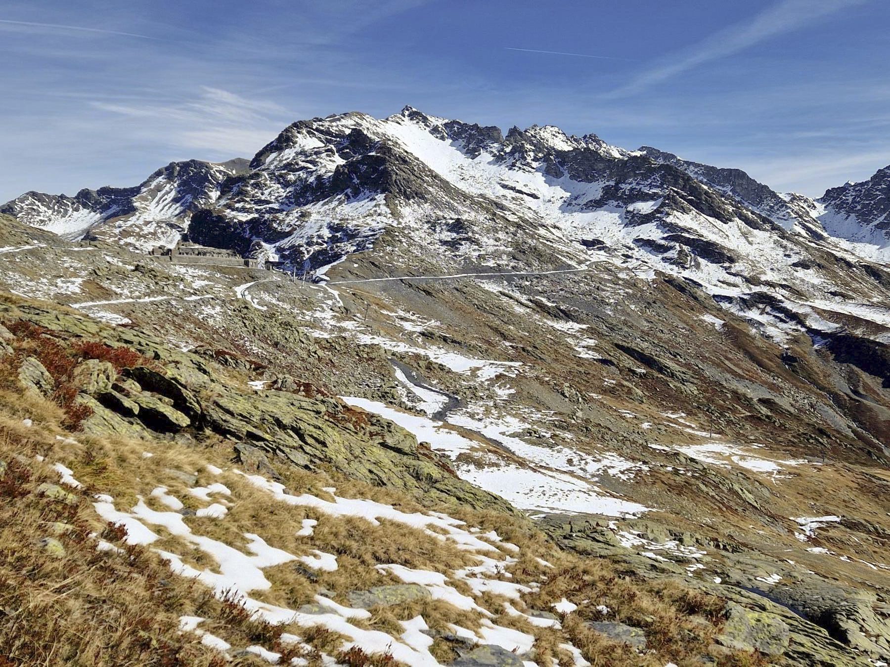 Ligne Maginot - LE GAC 1 - (Blockhaus pour arme infanterie) - Axe de tir vers le col de la Traversette et le Mont Valezan - ELLENA Daniel - CUNY Philippe
