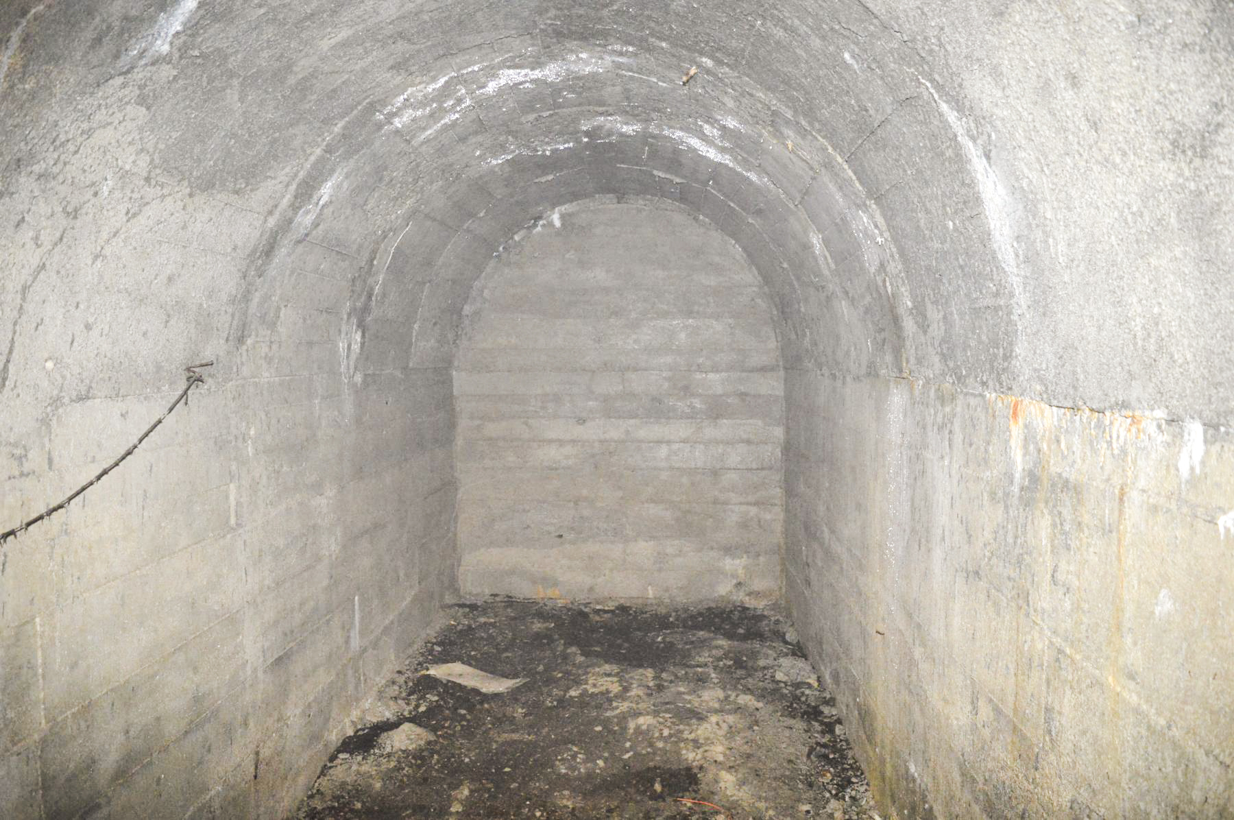 Ligne Maginot - LA DEA (D) - (Abri actif) - Citernes - PRASIL Michal