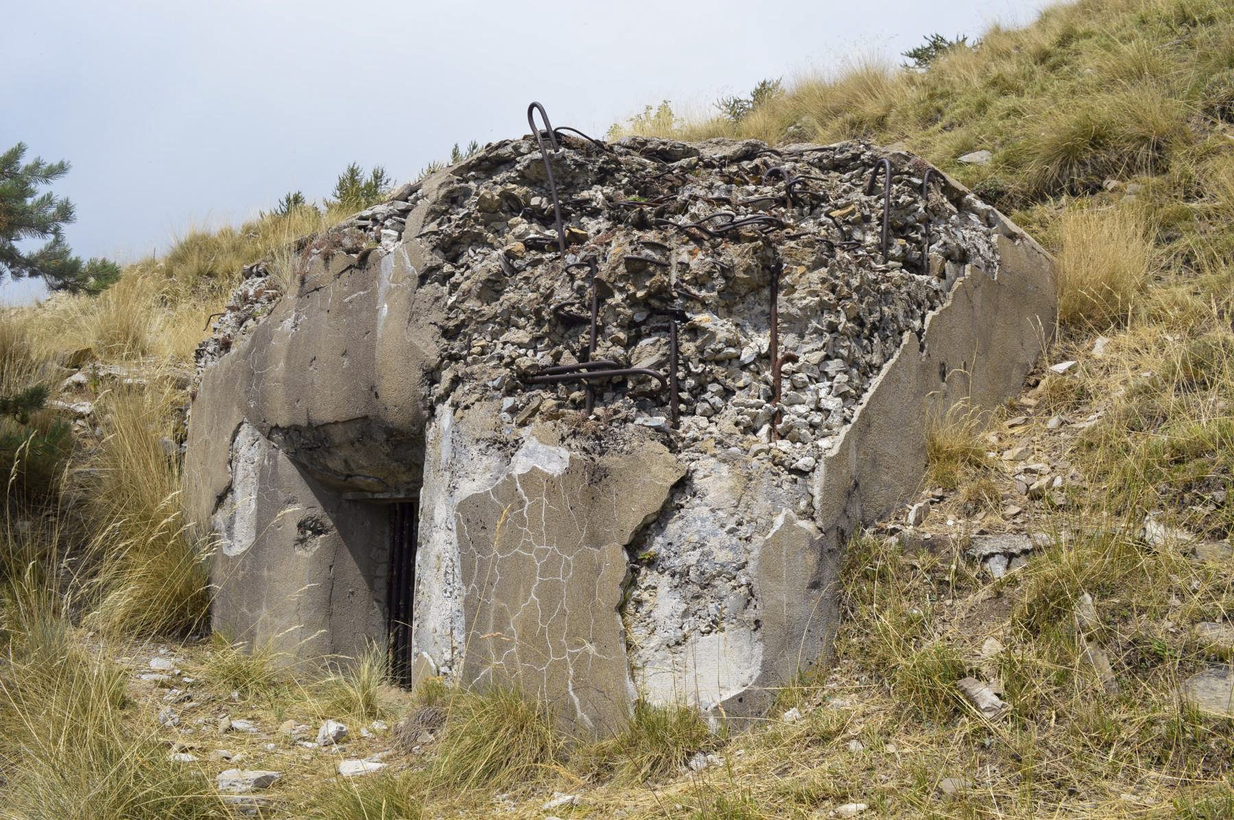 Ligne Maginot - LA DEA (D) - (Abri actif) - Cheminée - PRASIL Michal