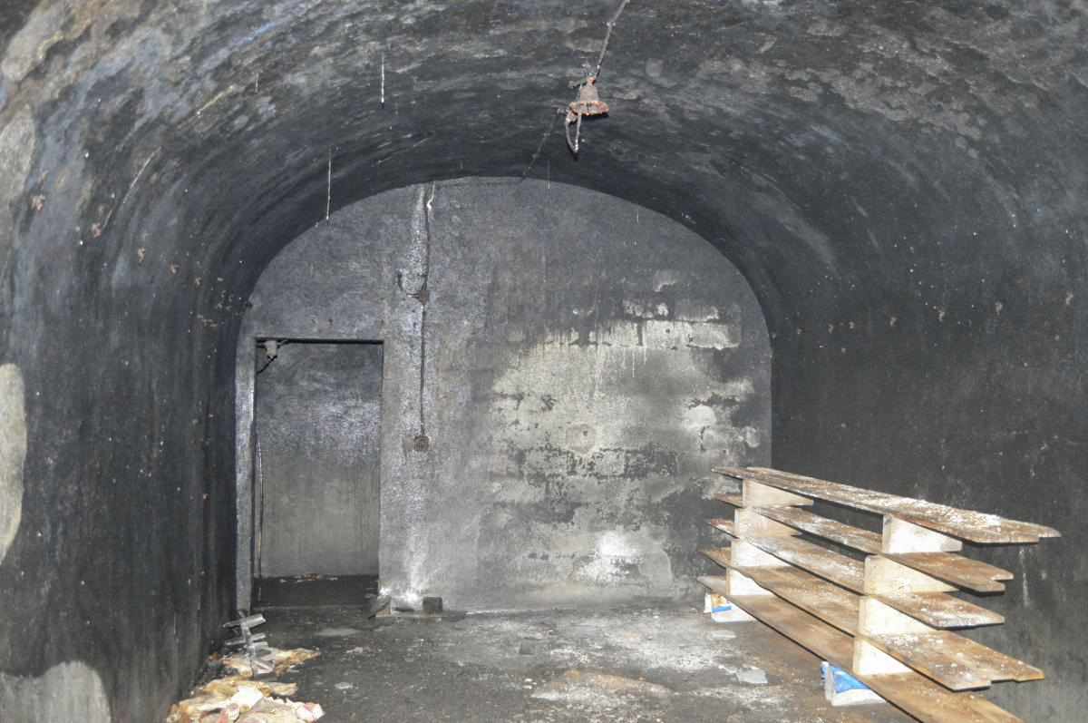Ligne Maginot - CAVE A CANON - (Ouvrage d'infanterie) - Chambre de troupe 2
