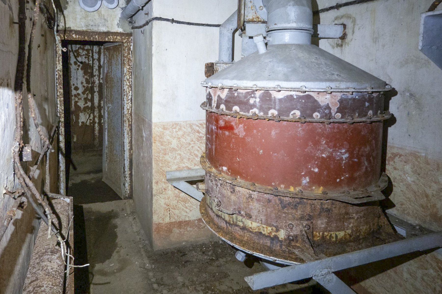 Ligne Maginot - HOBLING - A23 - (Ouvrage d'infanterie) - Bloc 4
Filtres - Michel Teiten