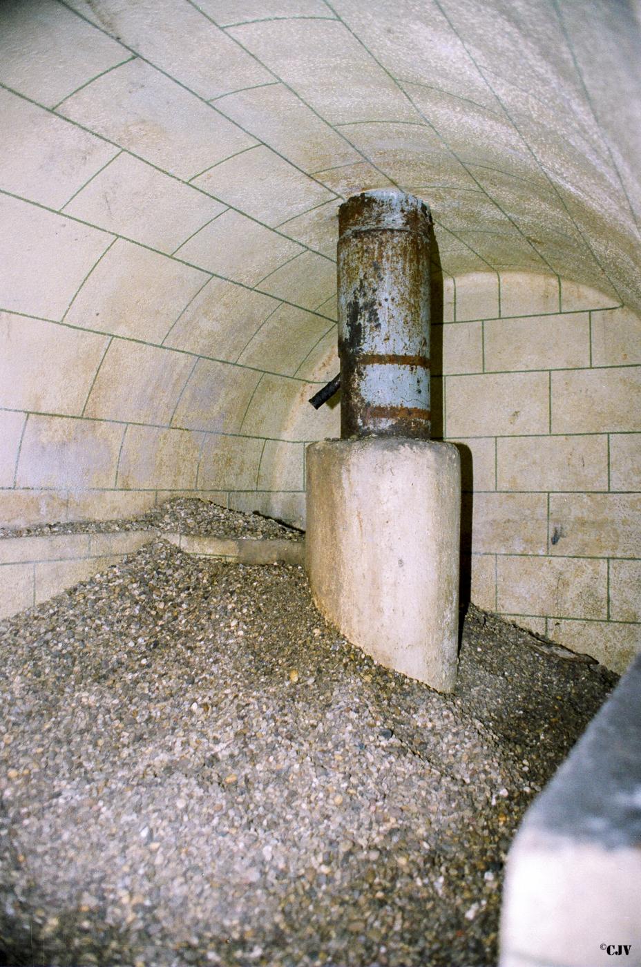 Ligne Maginot - HOBLING - A23 - (Ouvrage d'infanterie) - L'entrée des cables - Lia VERMEULEN