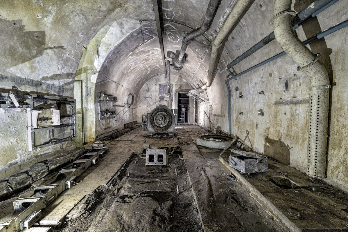 Ligne Maginot - HOBLING - A23 - (Ouvrage d'infanterie) - Voici l'usine électrique, elle a malheureusement subi les pillages successifs.
