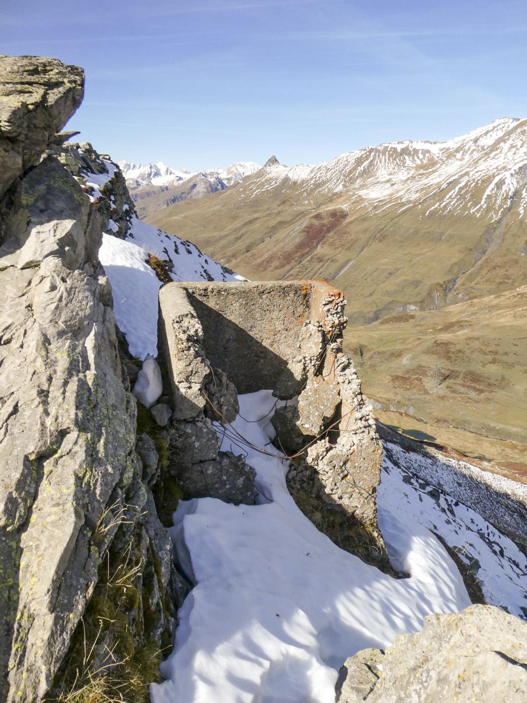 Ligne Maginot - REDOUTE RUINEE - (Ouvrage d'infanterie) - Incinérateur  - ELLENA Daniel - CUNY Philippe