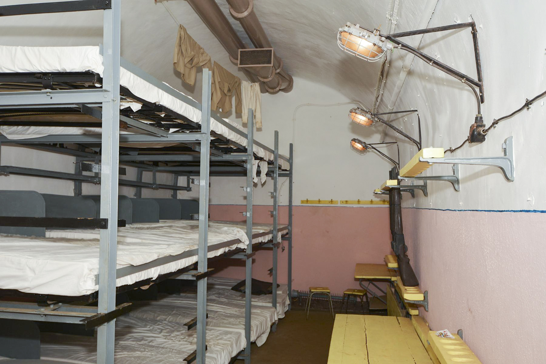 Ligne Maginot - BOUSSE - A24 - (Ouvrage d'infanterie) - Chambre de troupe - Pascal Lambert