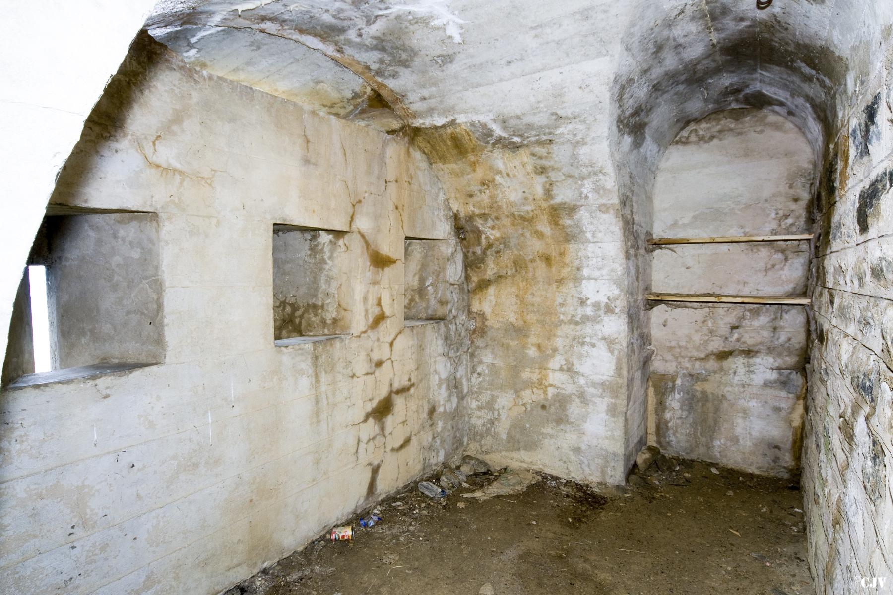 Ligne Maginot - LE TRUC - (Position d'artillerie préparée) - Le coffre