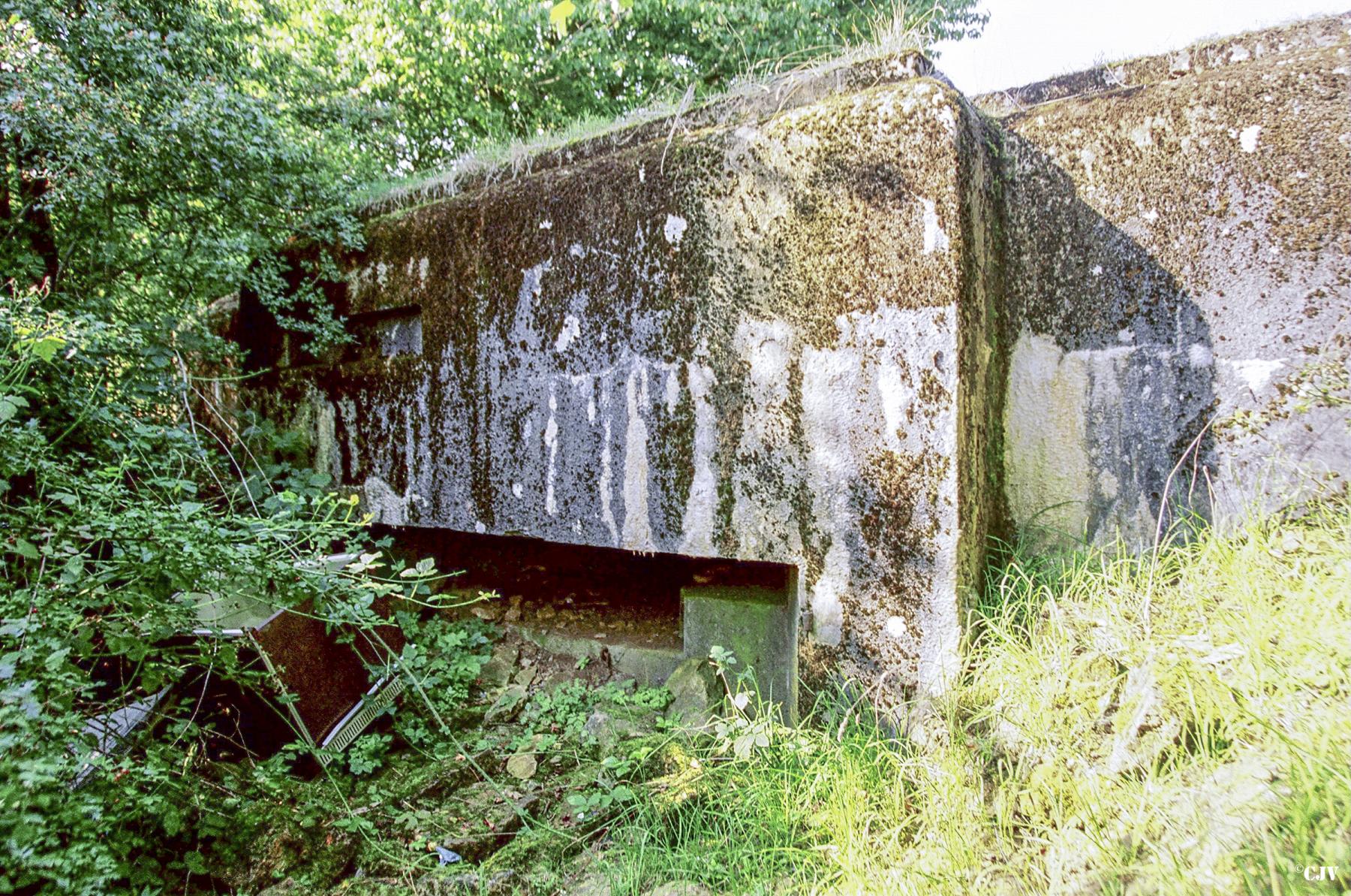 Ligne Maginot - DB10 - (Blockhaus pour canon) -  - Lia VERMEULEN