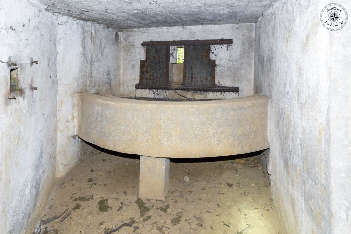 Ligne Maginot - DB4 - (Blockhaus pour canon) -                - Thierry Caland