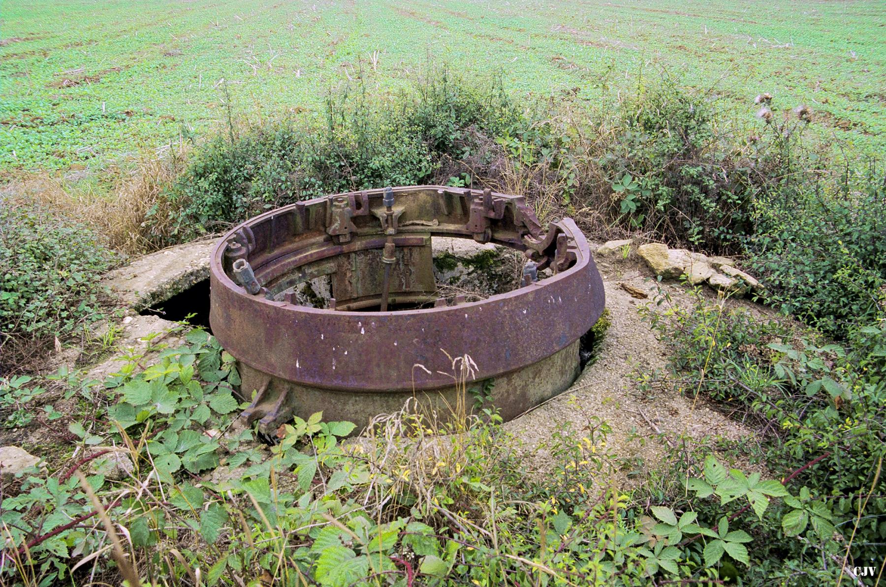 Ligne Maginot - DT4 - (Cuve pour arme d'infanterie) -  - Lia VERMEULEN