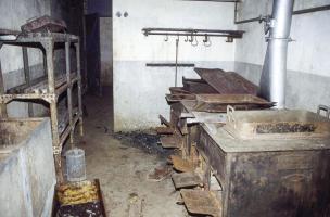 Ligne Maginot - GROS BOIS - X1 (QUARTIER LUDELANGE - I/128°RIF) - (Abri) - La cuisine
