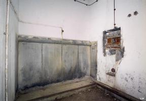 Ligne Maginot - GROS BOIS - X1 (QUARTIER LUDELANGE - I/128°RIF) - (Abri) - Un urinoir