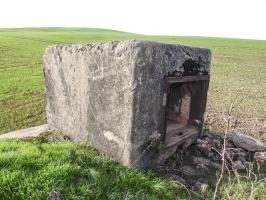 Ligne Maginot - 85M - (Chambre de coupure) - La chambre de coupure déposée sur la dalle du blockhaus.