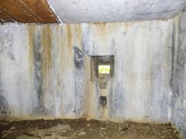 Ligne Maginot - A100 - LA CHAUSSEE - LE FAUNAN - (Blockhaus lourd type STG / STG-FCR - Double) - Créneau FM face sud-ouest.