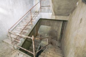 Ligne Maginot - NONNENBERG - X17 - (Abri) - L'escalier