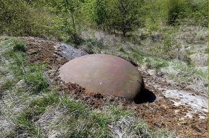 Ligne Maginot - PETERSBERG - X4 - (Abri actif) - La cloche pour jumelage de mitrailleuses Reibel du bloc d'entrée bas