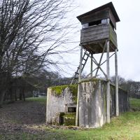 Ligne Maginot - SONNENBERG 02 - (Blockhaus pour arme infanterie) - En arrière plan, le blockhaus pour canon.