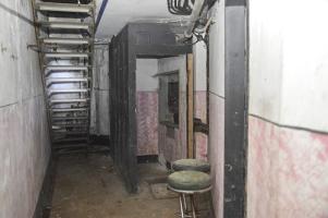 Ligne Maginot - LANGHEP SUD - (Casemate d'infanterie - Simple) - Le central téléphonique, l'entrée de la chambrée