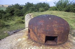 Ligne Maginot - BISTERBERG SUD IV - C68 - (Casemate d'infanterie - Simple) - Cloche GFM  