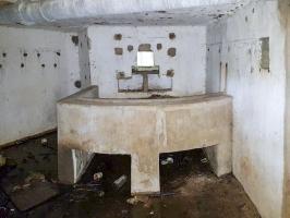 Ligne Maginot - BB9 - (Blockhaus pour arme infanterie) - Créneau intérieur