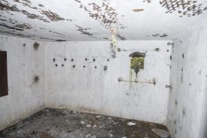 Ligne Maginot - BB9BIS - (Blockhaus pour canon) - Créneau FM droit