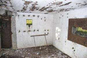 Ligne Maginot - BB9BIS - (Blockhaus pour canon) - Créneau FM gauche et 47mm AC frontal