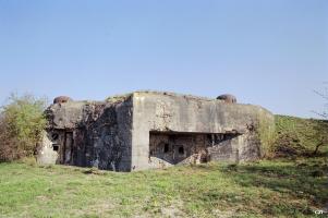Ligne Maginot - QUATRE VENTS SUD - C75 - (Casemate d'infanterie - Simple) - 