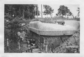 Ligne Maginot - BOIS DE LAUDREFANG SUD - C77 - (Casemate d'infanterie - Simple) - La casemate avec sa cloche JM transformée en AM