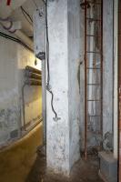 Ligne Maginot - JANUS - (Ouvrage d'artillerie) - Bloc 1
Couloir d'entrée hommes. A gauche le puits de la cloche GFM.