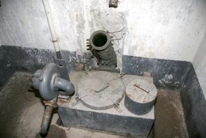 Ligne Maginot - JANUS - (Ouvrage d'artillerie) - Le caisson de récupération et ventilation manuelle des étuis du JM