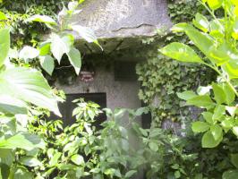 Ligne Maginot - B542 - FERME de la TOUR (Blockhaus pour canon) - Photo prise de la rue de Bettrechies