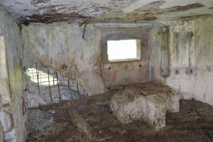 Ligne Maginot - B560 - QUESNE LUQUET - (Blockhaus pour canon) - 