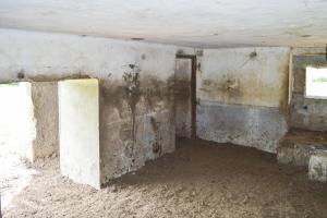 Ligne Maginot - B562 - CHEMIN DE FER EST - (Blockhaus pour canon) - Les entrées