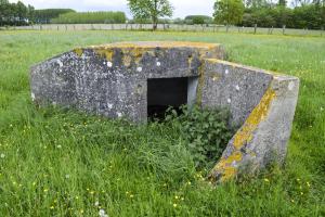 Ligne Maginot - B327 - BOIS DU SARTEAU - (Blockhaus pour arme infanterie) - 