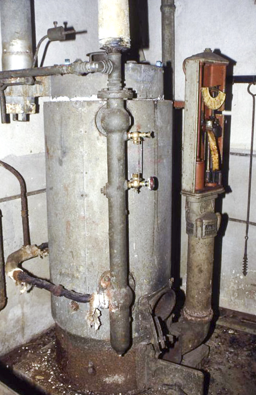 Ligne Maginot - GROS BOIS - X1 (QUARTIER LUDELANGE - I/128°RIF) - (Abri) - 