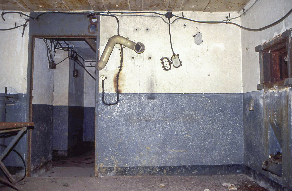 Ligne Maginot - ESCHERANGE EST - C38 - (Casemate d'infanterie - Simple) - Chambre de tir