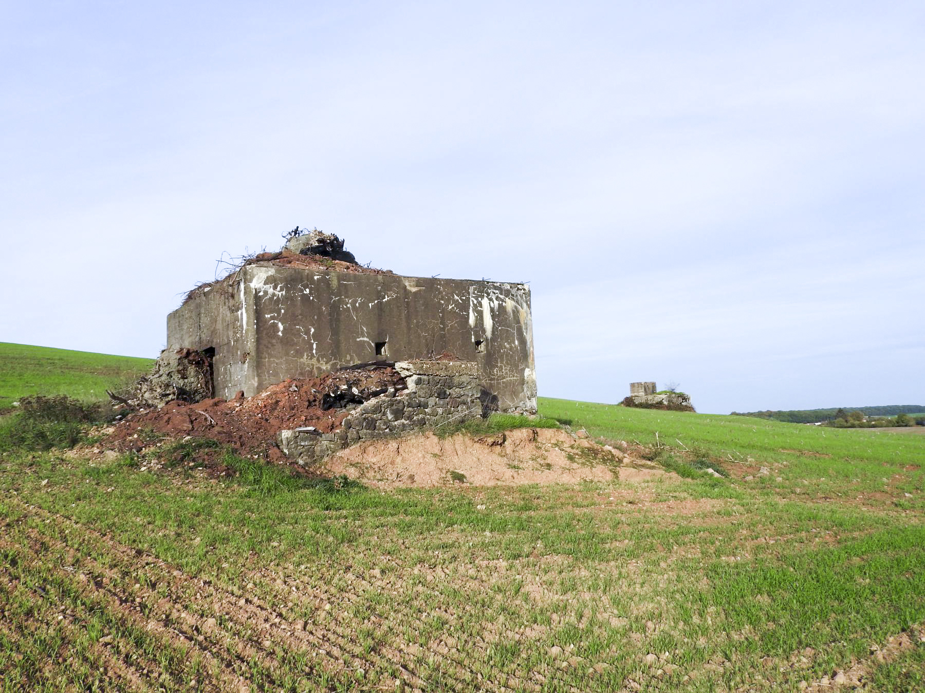 Ligne Maginot - BB205 - ROTHERBERG 02 - (Blockhaus pour canon) - L'annexe en pierre couvre l'entrée personnel. - STENGER Mathieu