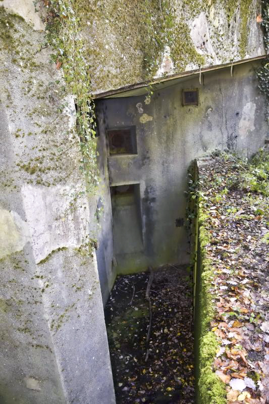 Ligne Maginot - SONNENBERG - C47 - (Casemate d'infanterie) - Fossé diamant avec ses créneaux de défense - D.Froehly