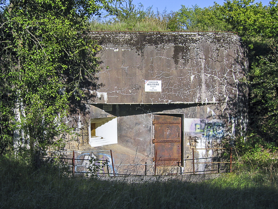 Ligne Maginot - METRICH (ABRI SUD DE) - X16 - (Abri) - Coffre gauche de l'abri