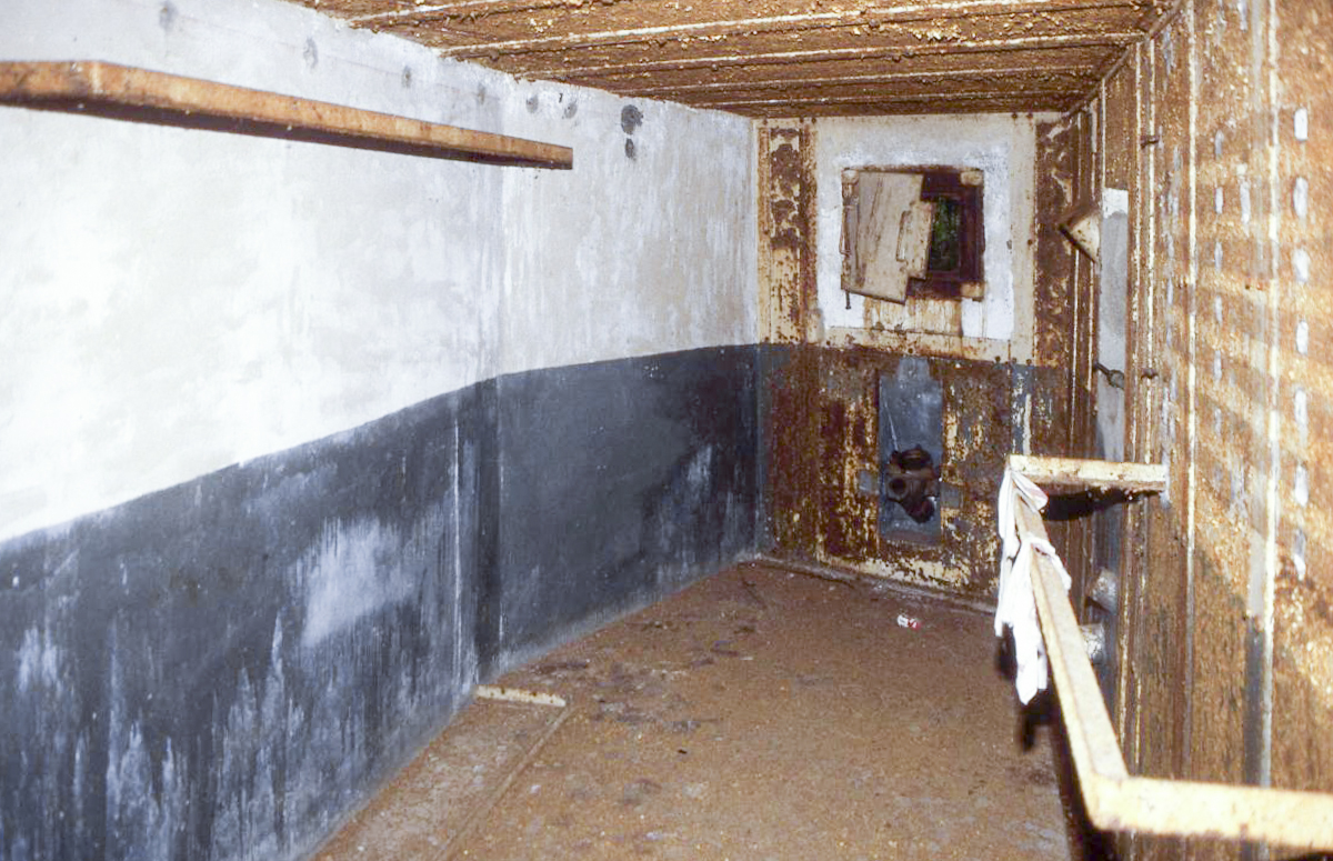 Ligne Maginot - BOIS DE KOENIGSMACKER  - C52 - (Casemate d'infanterie - Simple) - L'étage supérieur - Valentin Hemmert