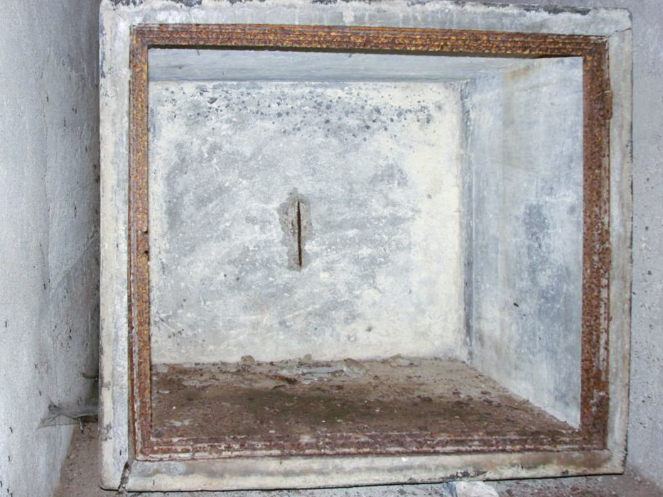 Ligne Maginot - HUMMERSBERG SUD - C54 - (Casemate d'infanterie) - Niches à mines.